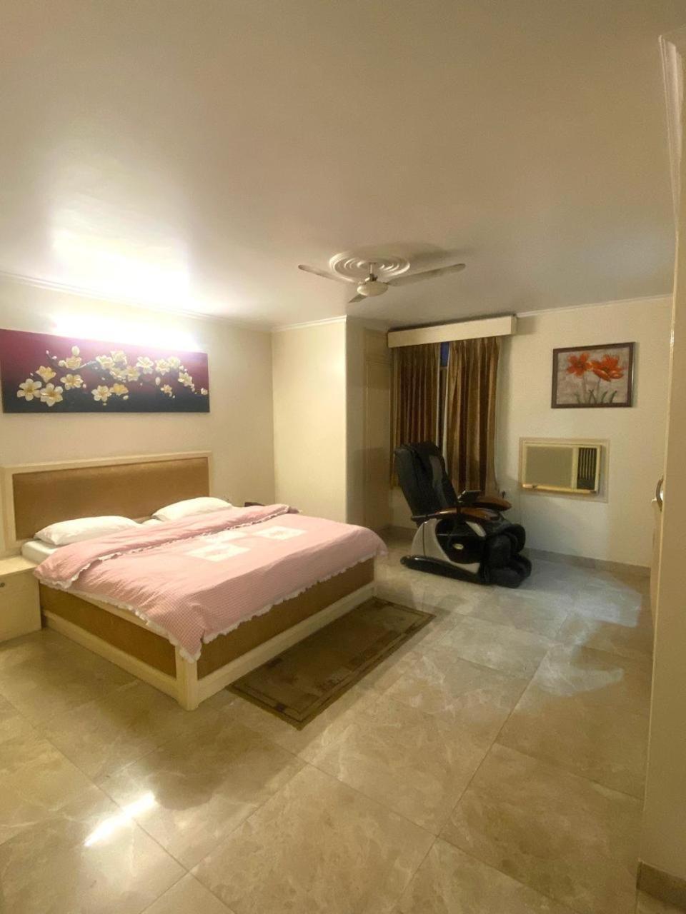 Hotel Mayur Deluxe Мірут Екстер'єр фото