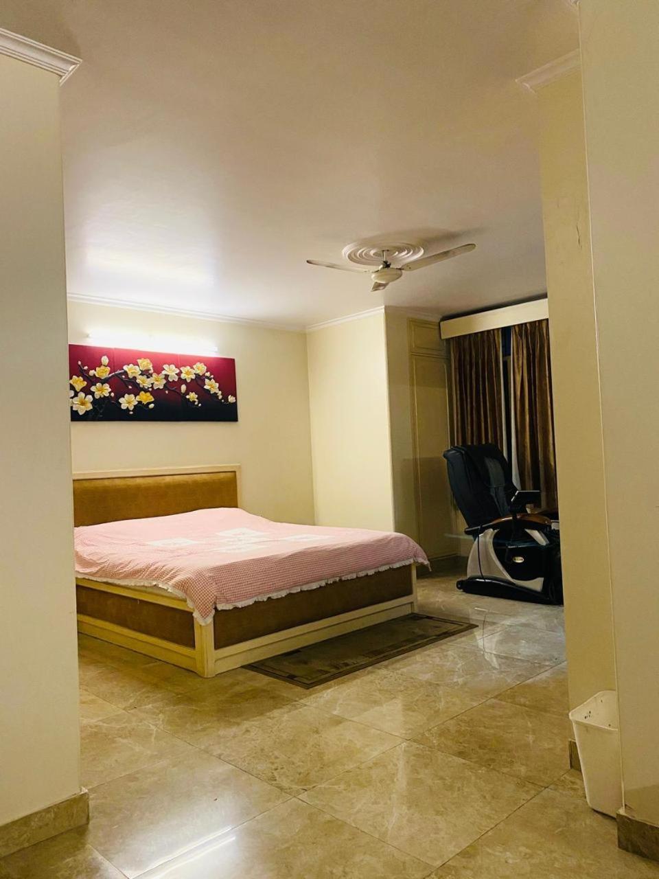 Hotel Mayur Deluxe Мірут Екстер'єр фото