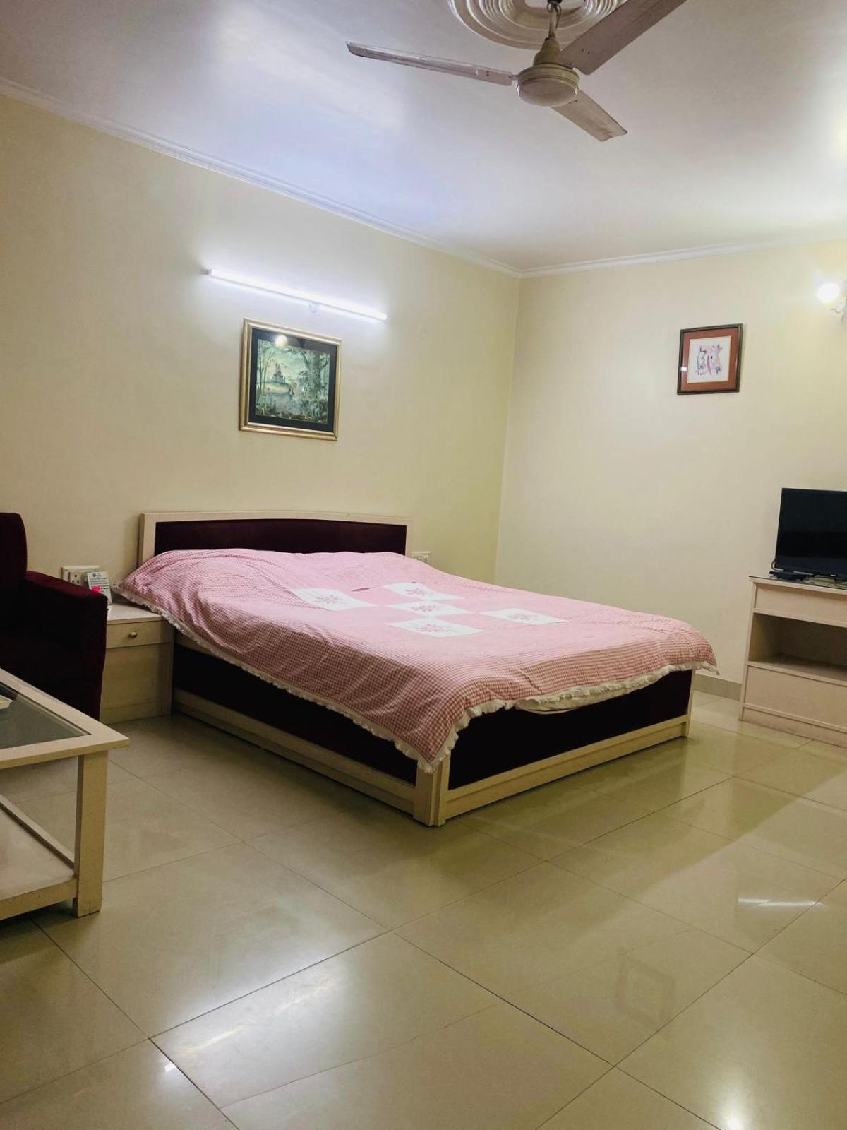 Hotel Mayur Deluxe Мірут Екстер'єр фото